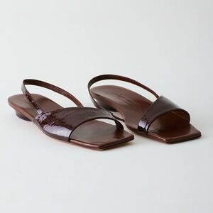 Tibi Avi Crinkle Patent Asymmetric Flat size 37.5 / 7.5